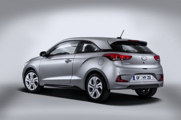 Hyundai i20 Coupe (12)