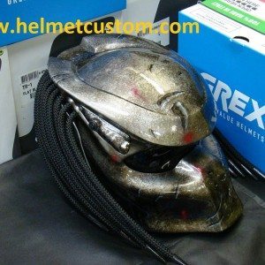 Preadtor Helmets