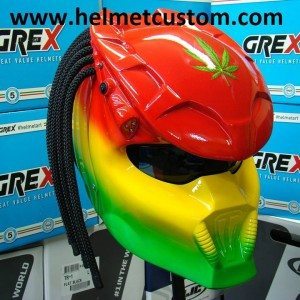 Preadtor Helmets