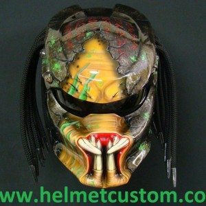 Preadtor Helmets