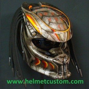 Preadtor Helmets