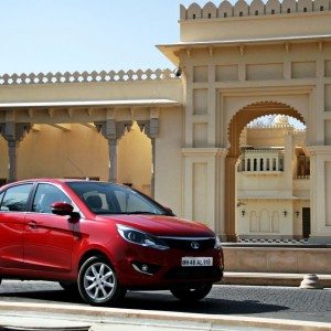 Tata Bolt Red front
