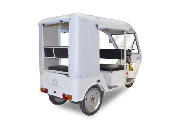 Terra Motors R6 electric three wheeler