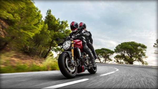 Upcoming Motorcycles 2015 - Ducati Monster 1200S - 3