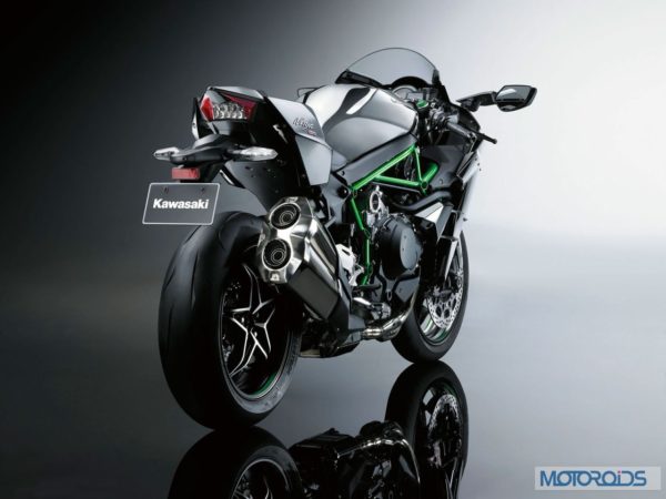 Upcoming Motorcycles 2015 - Kawasaki Ninja H2 (3)