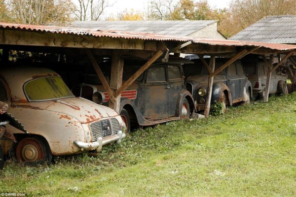 exotic car collection discovered in french barn (5)