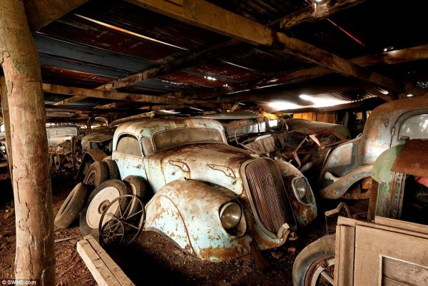 exotic cars found in french barn (2)