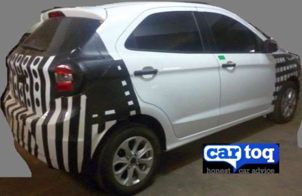 2015-Ford-Figo (3)