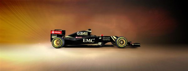 2015 Lotus E23 F1 Car (2)