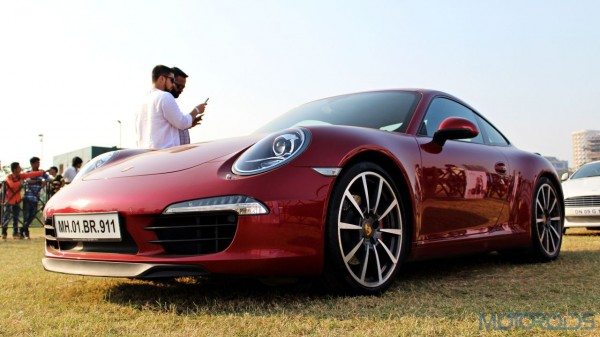 2015 Parx Super Car Show - Porsche 911 Carrera S (2)