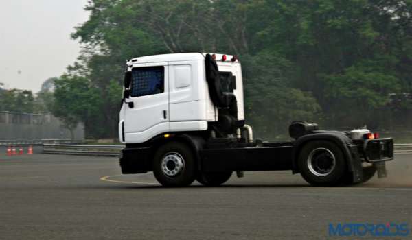 2015 Tata T1 Prima Race Truck (3)