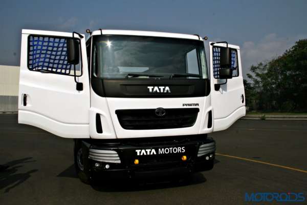 2015 Tata T1 Prima Race Truck (50)