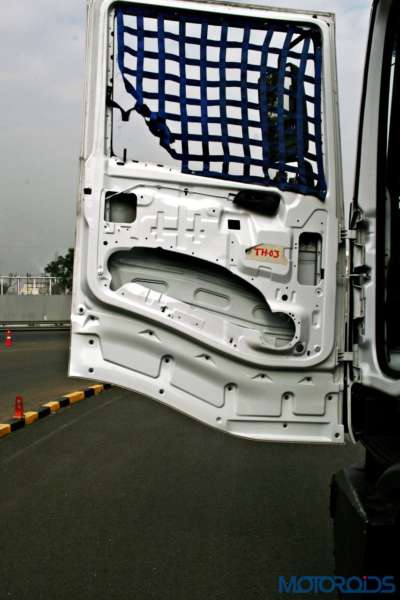 2015 Tata T1 Prima Race Truck door