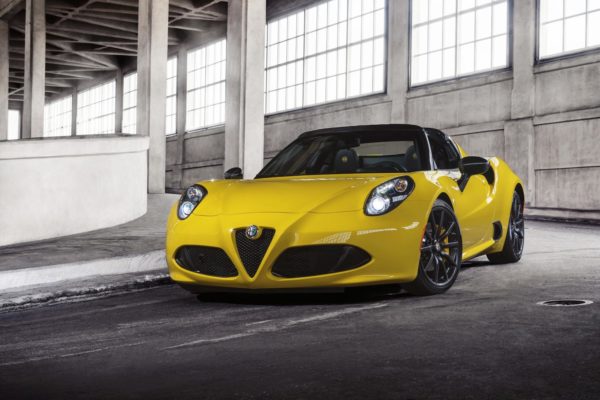 Alfa Romeo 4C Spider -Official Image - 1