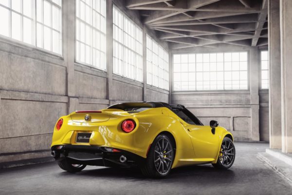 Alfa Romeo 4C Spider -Official Image - 5