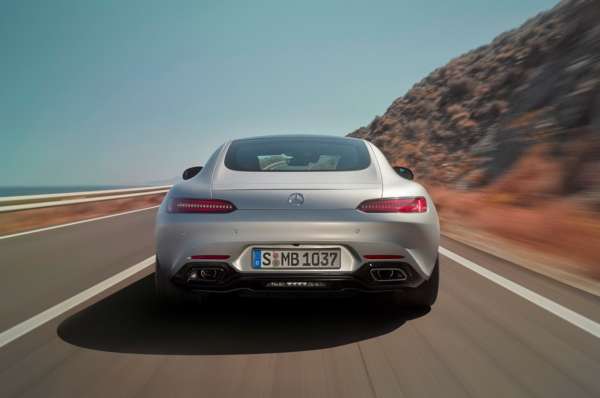 All-new-2016-Mercedes-Benz-AMG-GT-images-details-31