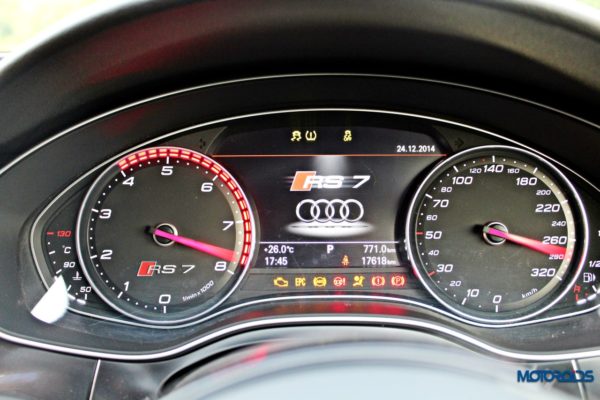 Audi RS7 instruments (3)