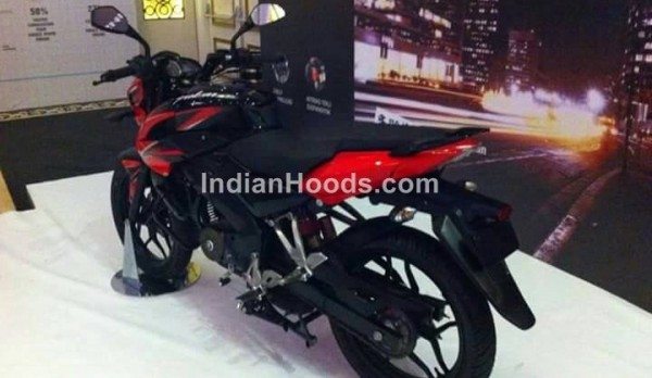 Bajaj Pulsar 160 NS (2)