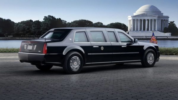 Barack-Obama-Car-Cadillac-2