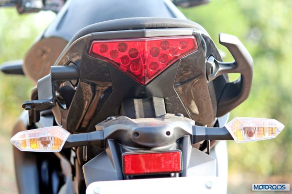 Kawasaki ER 6n tail lamp (3)