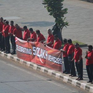 Mahindra Production Milestone Human Chain