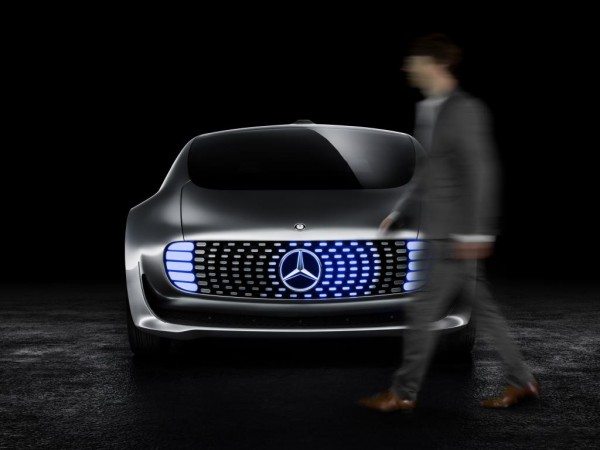 Mercedes-Benz F 015 Luxury in Motion (10)