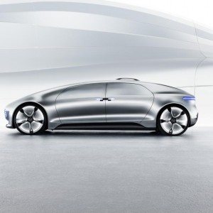 Mercedes Benz F  Luxury in Motion