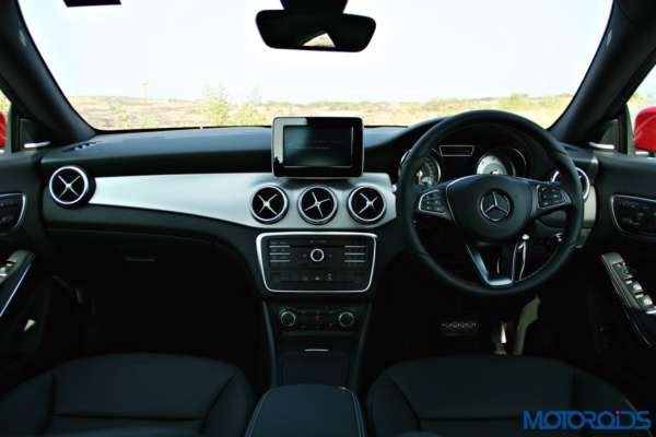 Mercedes-Benz dashboard