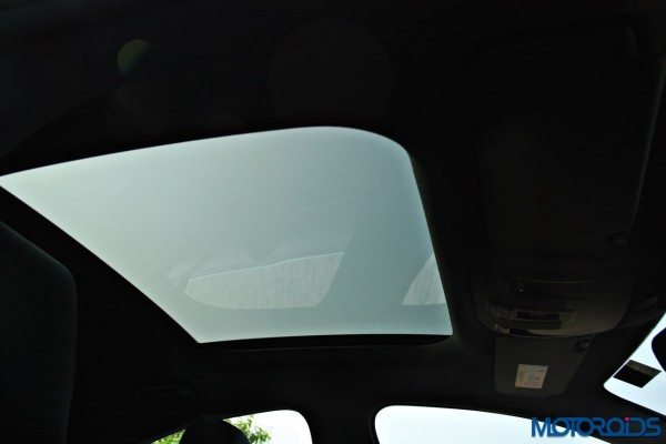 Mercedes CLA Sun roof (2)