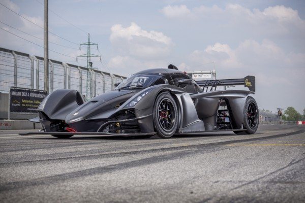 Praga r1 racecar