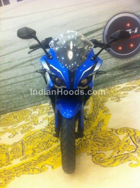 Spied-Bajaj-Pulsar-200SS-Blue-3