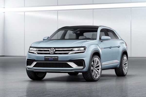 Volkswagen Cross Coupe GTE Concept (1)