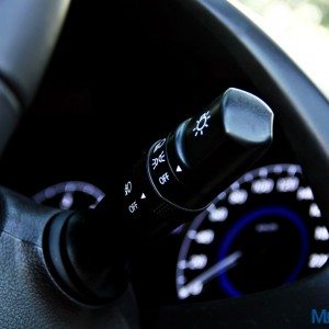 Hyundai Verna S control stalk right