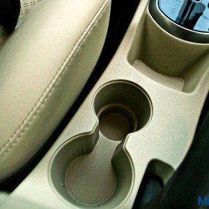 Hyundai Verna S cup holder