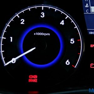 Hyundai Verna S instrumentation