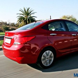 Hyundai Verna S Action sideways