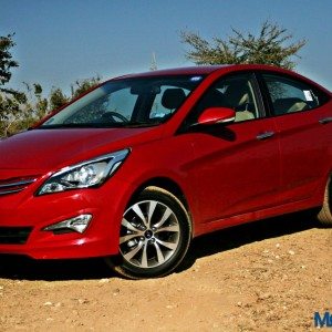 Hyundai Verna S  front left three quarters