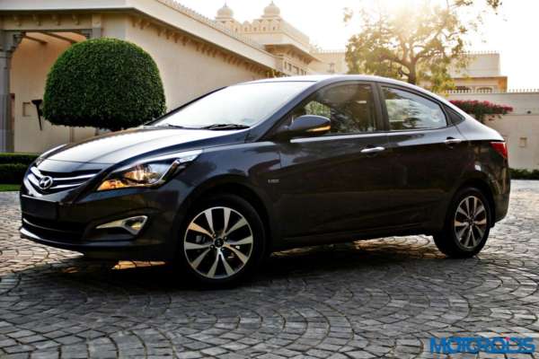 2015 Hyundai Verna 4S (98)side profile