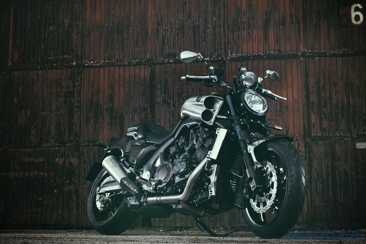 2015 Yamaha VMax Carbon Special Edition – 24