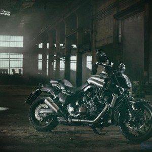 Yamaha VMax Carbon Special Edition