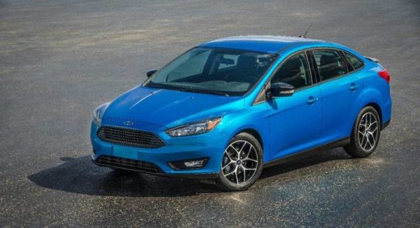 2015-fordfocus-04-hr4931-699x380