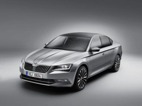 Skoda Superb official image