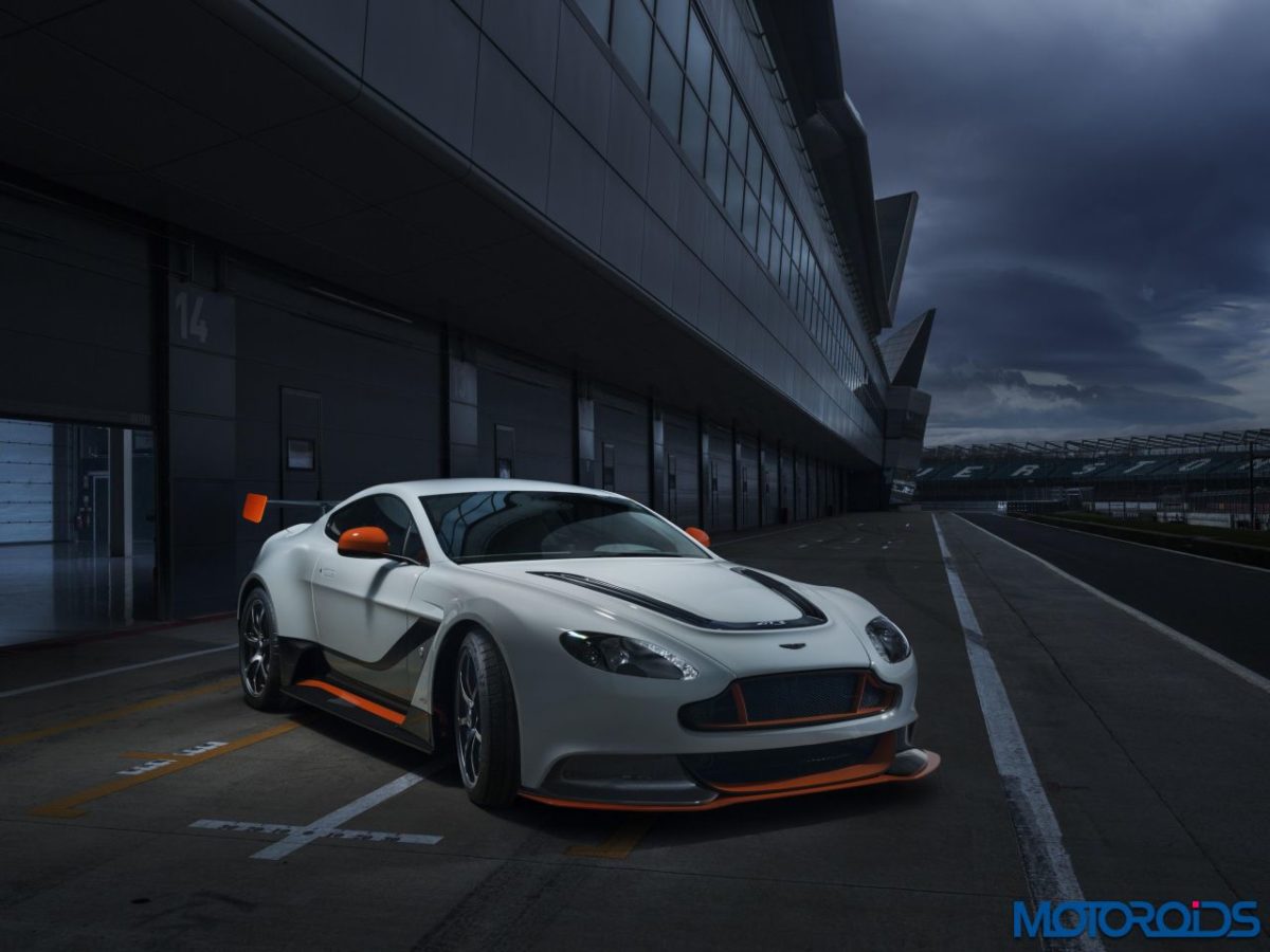 ASTON MARTIN VANTAGE GT SPECIAL EDITION Official Images