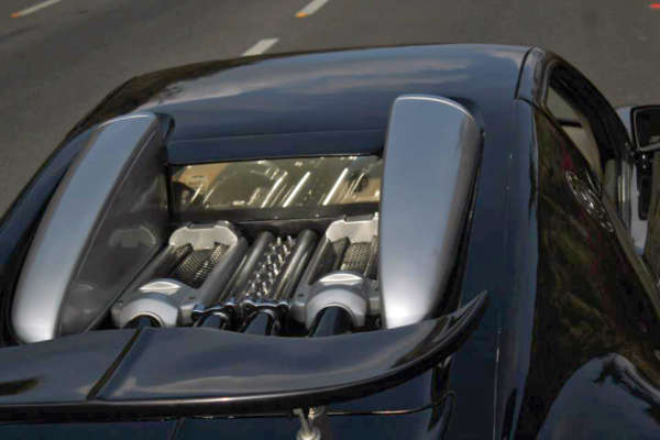 Buggati-Veyron-Replica-7