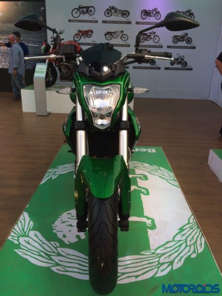 DSK-Benelli - TNT300 at IBW 2015 (13)