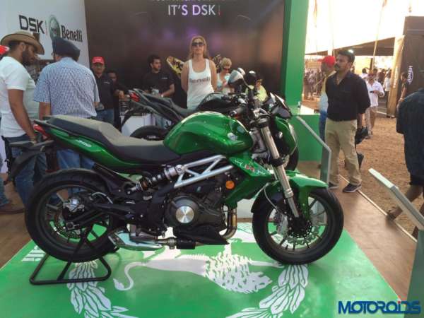 DSK-Benelli - TNT300 at IBW 2015 (2)