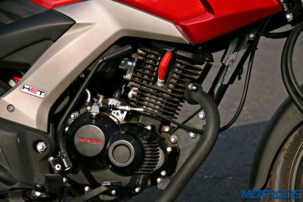 Honda CB Unicorn 160 Review - Static and Details - Engine