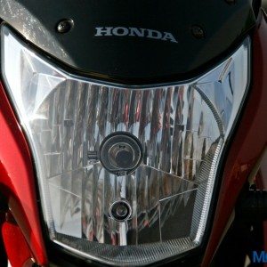 Honda CB Unicorn  Review Static and Details Headlight