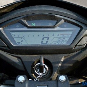 Honda CB Unicorn  Review Static and Details Instrument Cluster