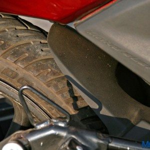 Honda CB Unicorn  Review Static and Details Mud Guard